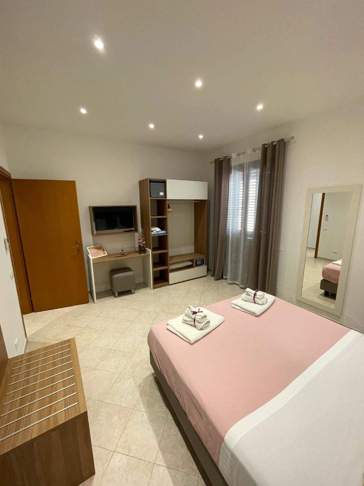 Talos Apartments San Vito Lo Capo Buitenkant foto